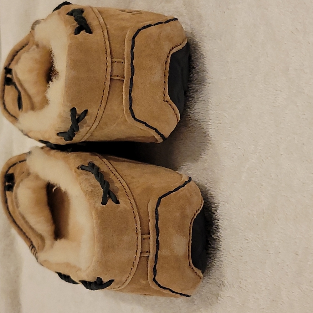 New Ugg Dakota slippers sz US 7 - Picture 5 of 7